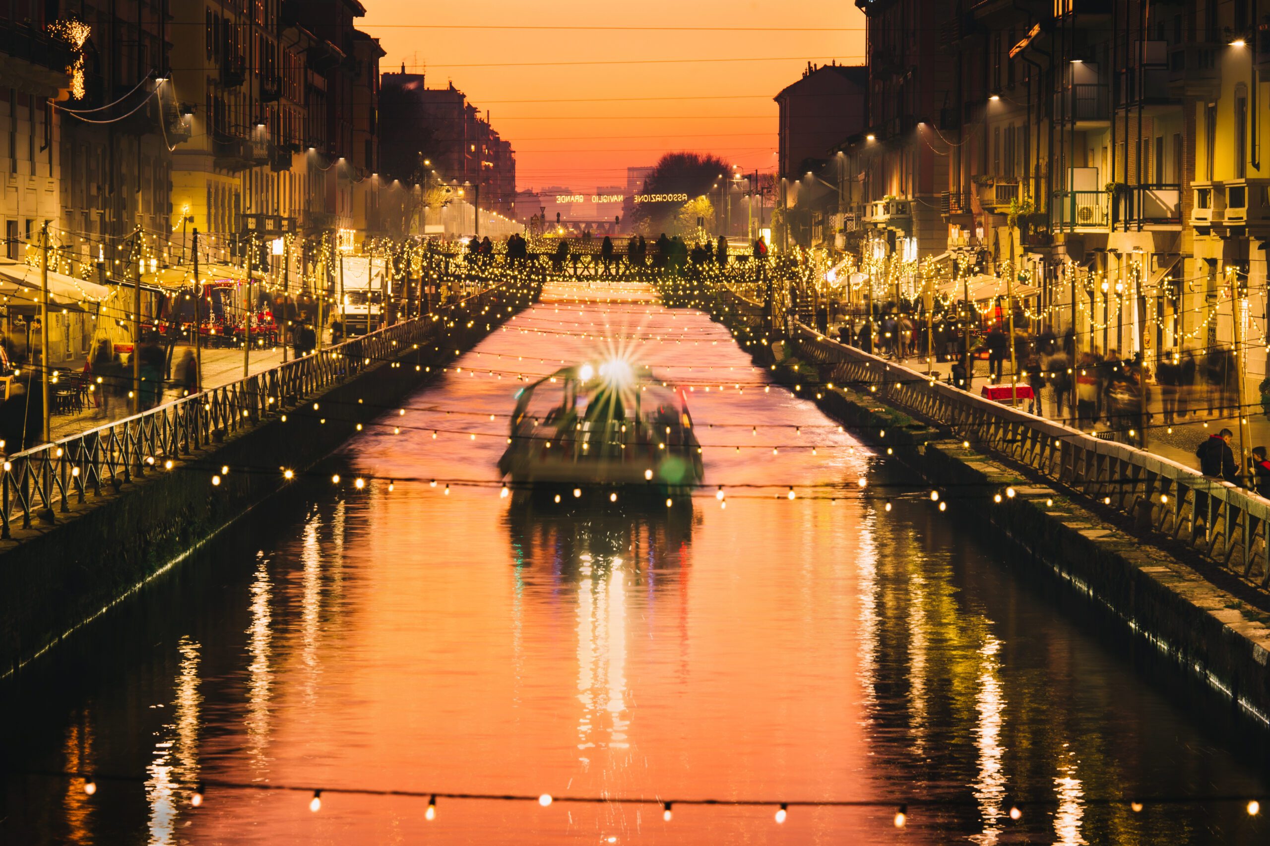 canal-milan-christmas