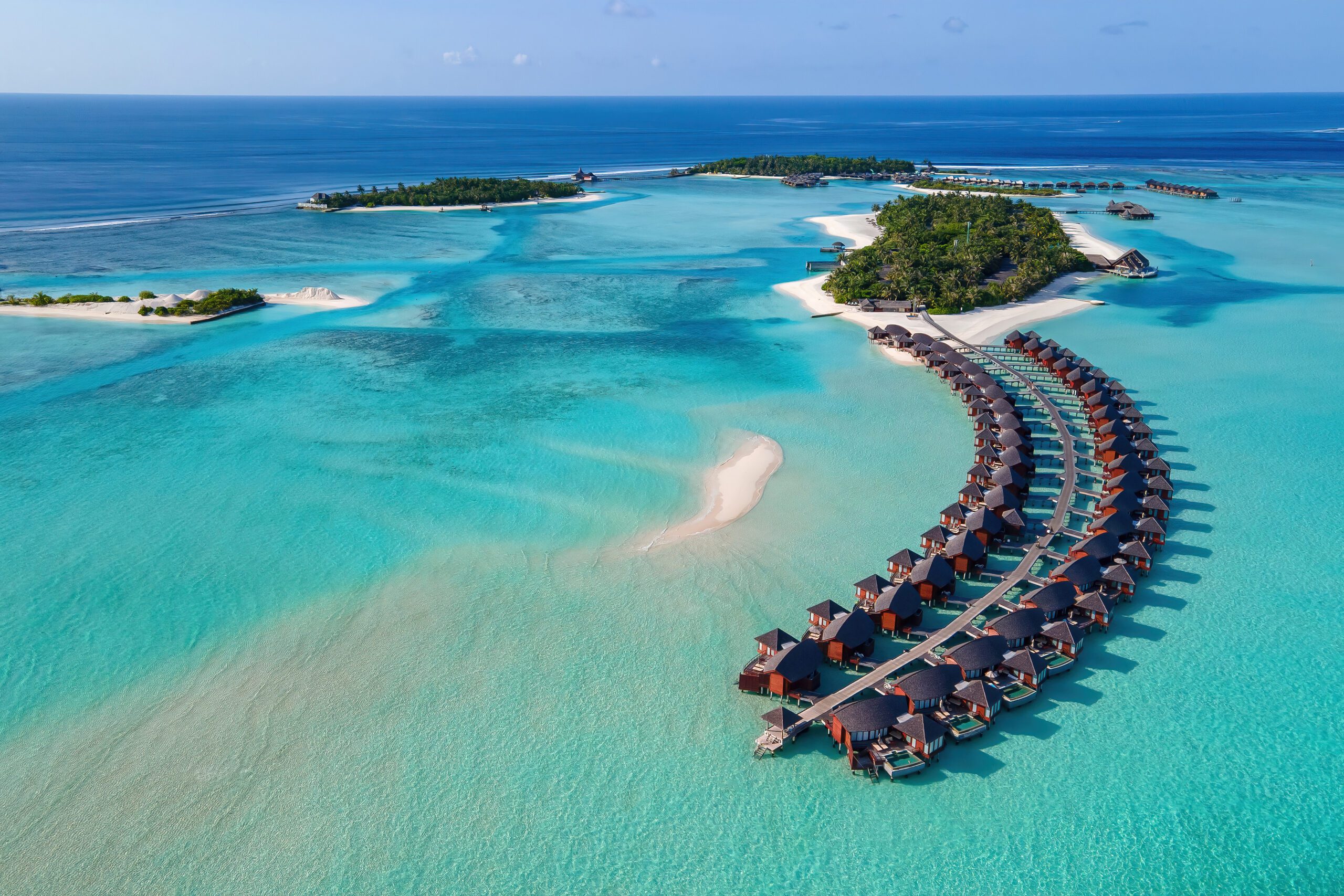 aerial-view-maldives-atoll-island-tropical-aerial-landscapes-maldives-paradise-lagoon-beaches
