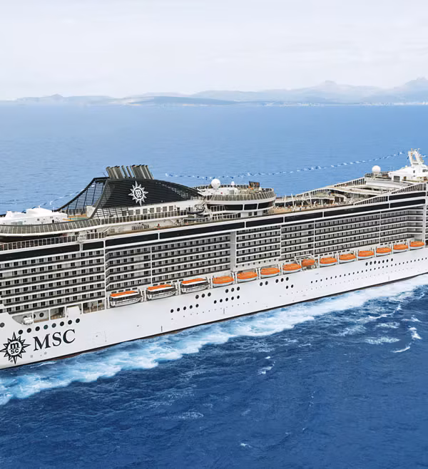 استمتع بكروز MSC Splendida لمدة 7 ليالي من مارسيليا، يزور فرنسا، إسبانيا، وإيطاليا. إقامة بكبينة داخلية، وجبات، وفعاليات على متن السفينة – عروض من السعودية تبدأ من 3980 ريال للشخص الواحد.